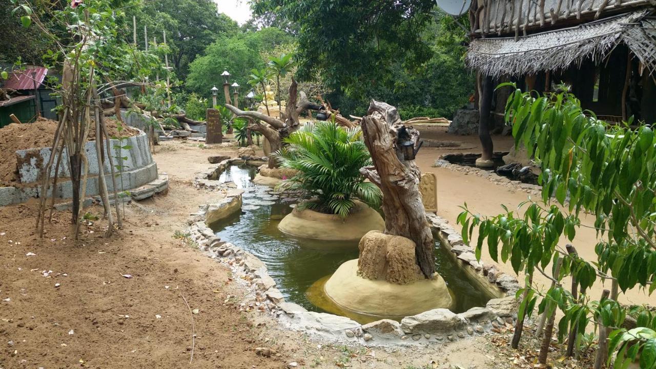 Humbhaha Jungle Yala Nature Eco Resort Катарагама Экстерьер фото
